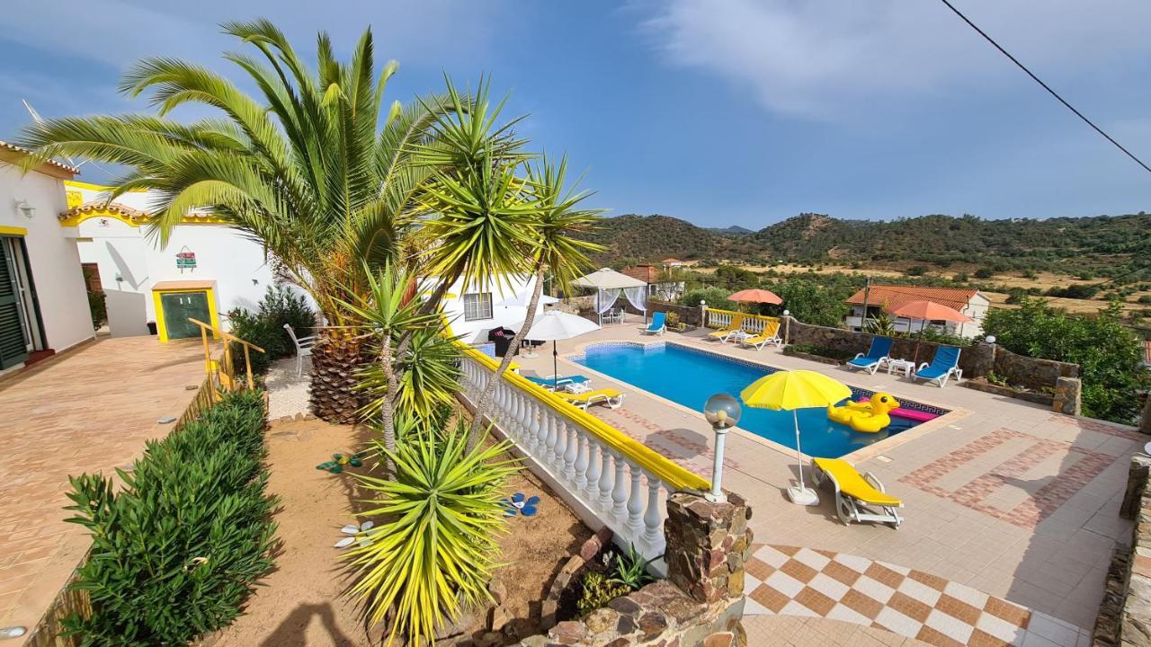 Casa Branca Holiday Resort Salir エクステリア 写真